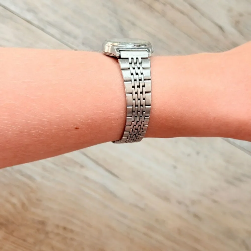 Vintage Casio Quartz Silver Tone Petite Watch Dainty Minimalist 80s 90s Japan
